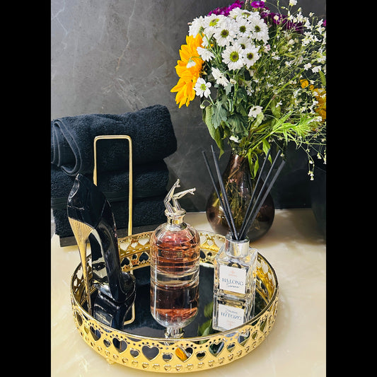 Vyraa Reflect Gold Heart Tray