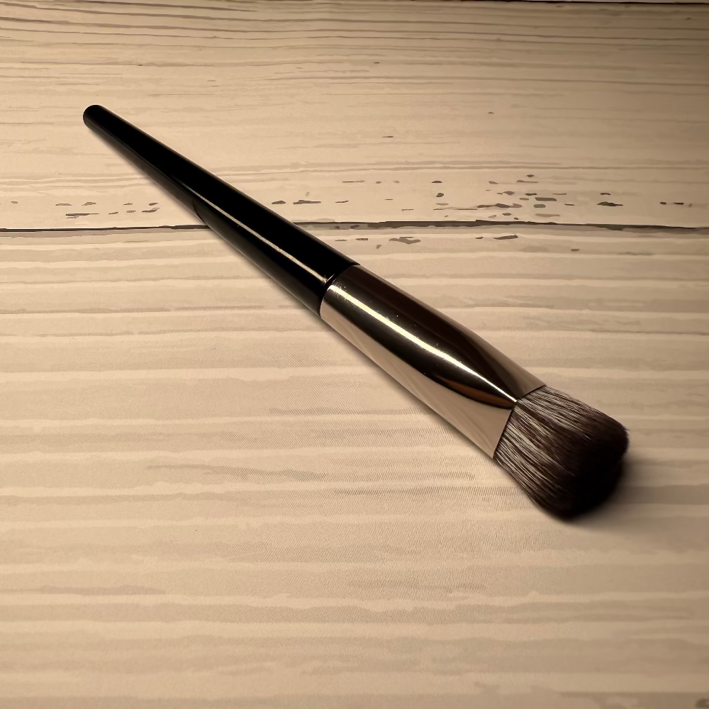 Vyraa PointBlend Concealer Brush